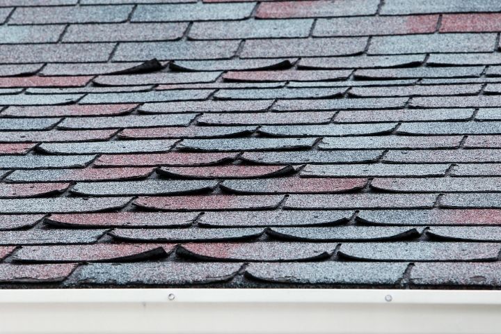 curling-roofing-shingles